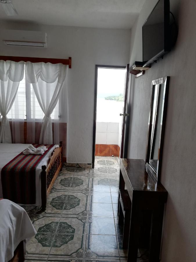 Hotel La Union Flores Exterior foto